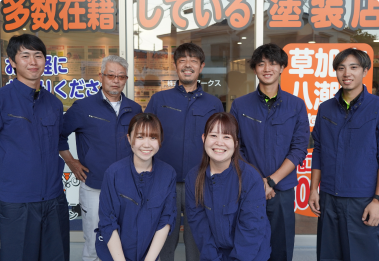 ⾃社専属職⼈がいる
外壁・屋根専⾨業者を選びましょう!